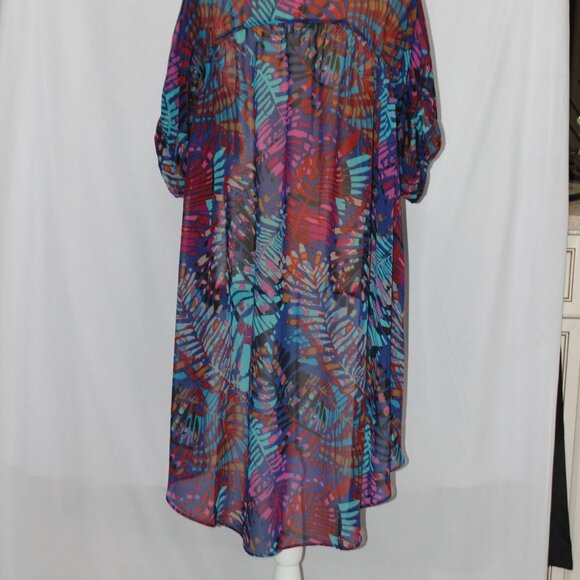 Basically Me Multicolor Asymmetrical Blouse - Picture 5 of 12